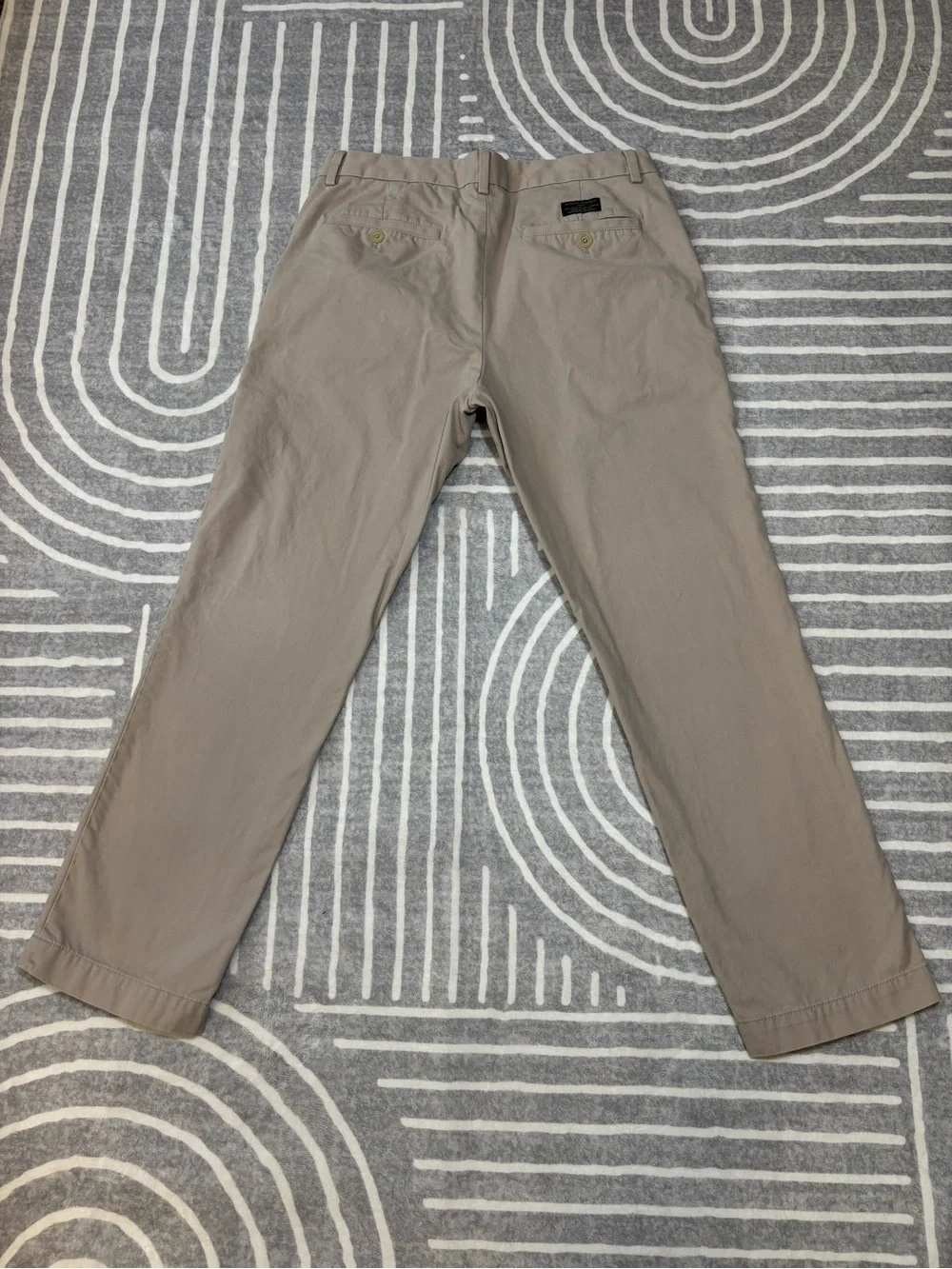 Banana Republic Aiden Chino 33x30 Classic Straight Pants, Beige, Tan, BR W33